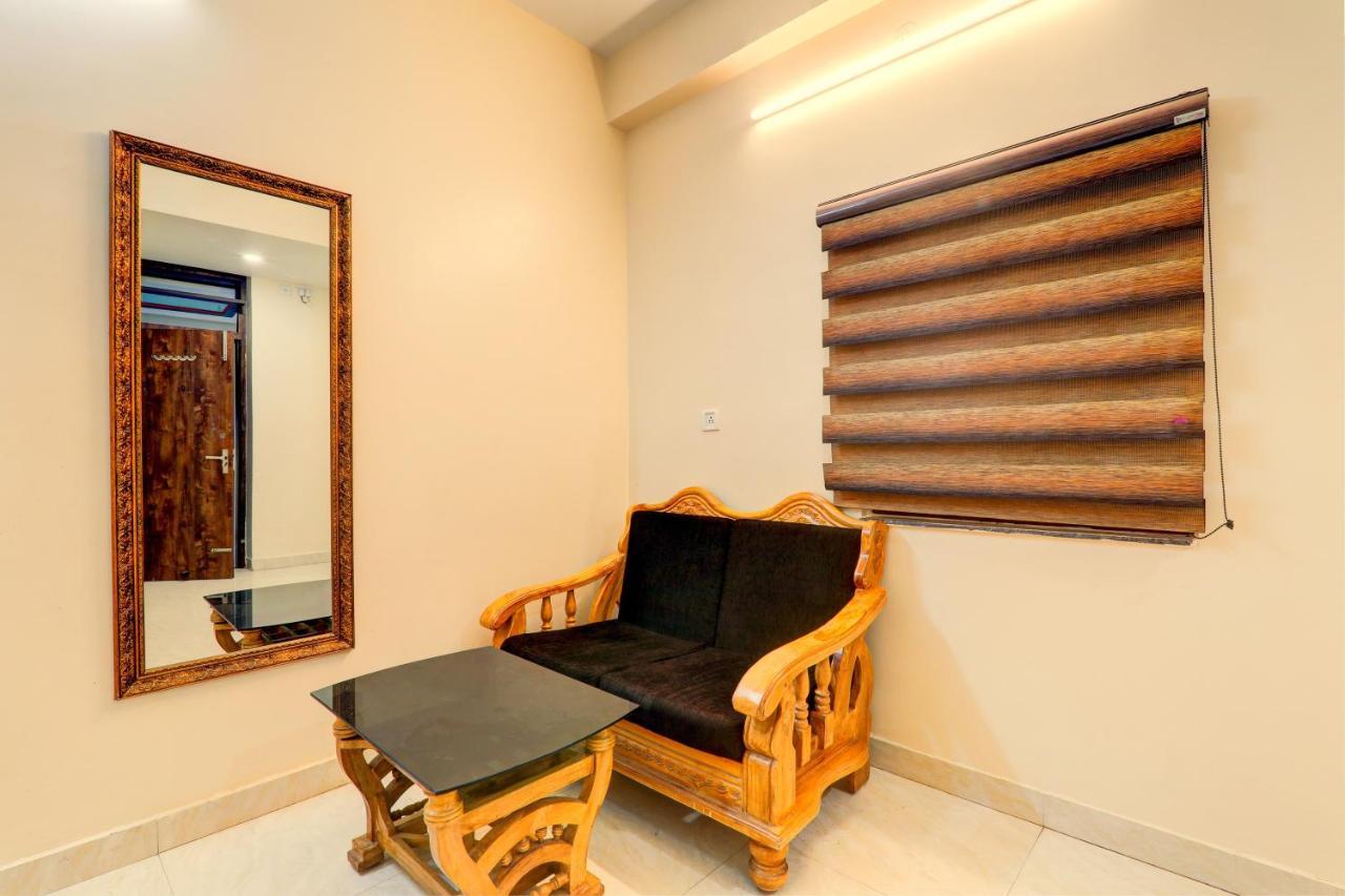 Oyo Hotel Umrao Πάτνα Εξωτερικό φωτογραφία
