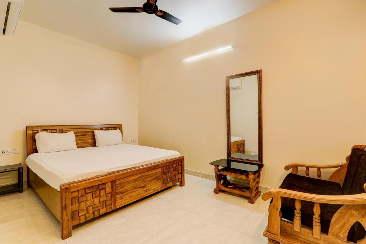 Oyo Hotel Umrao Πάτνα Εξωτερικό φωτογραφία