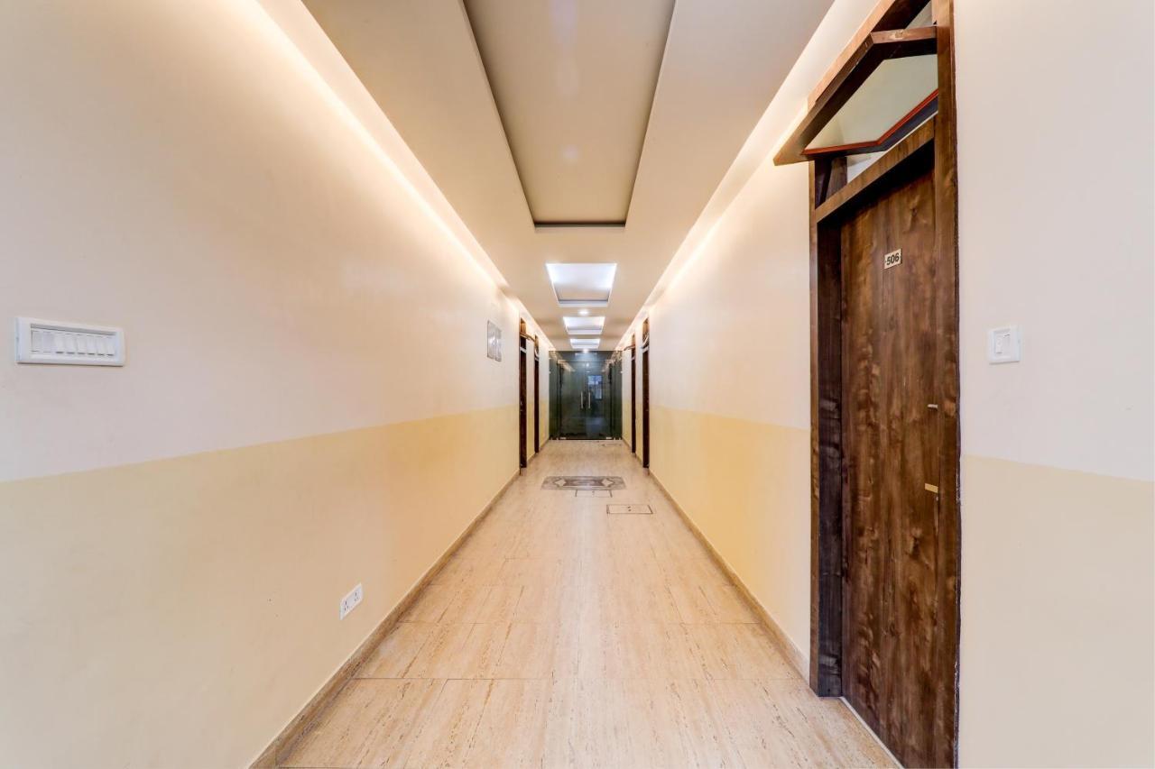 Oyo Hotel Umrao Πάτνα Εξωτερικό φωτογραφία