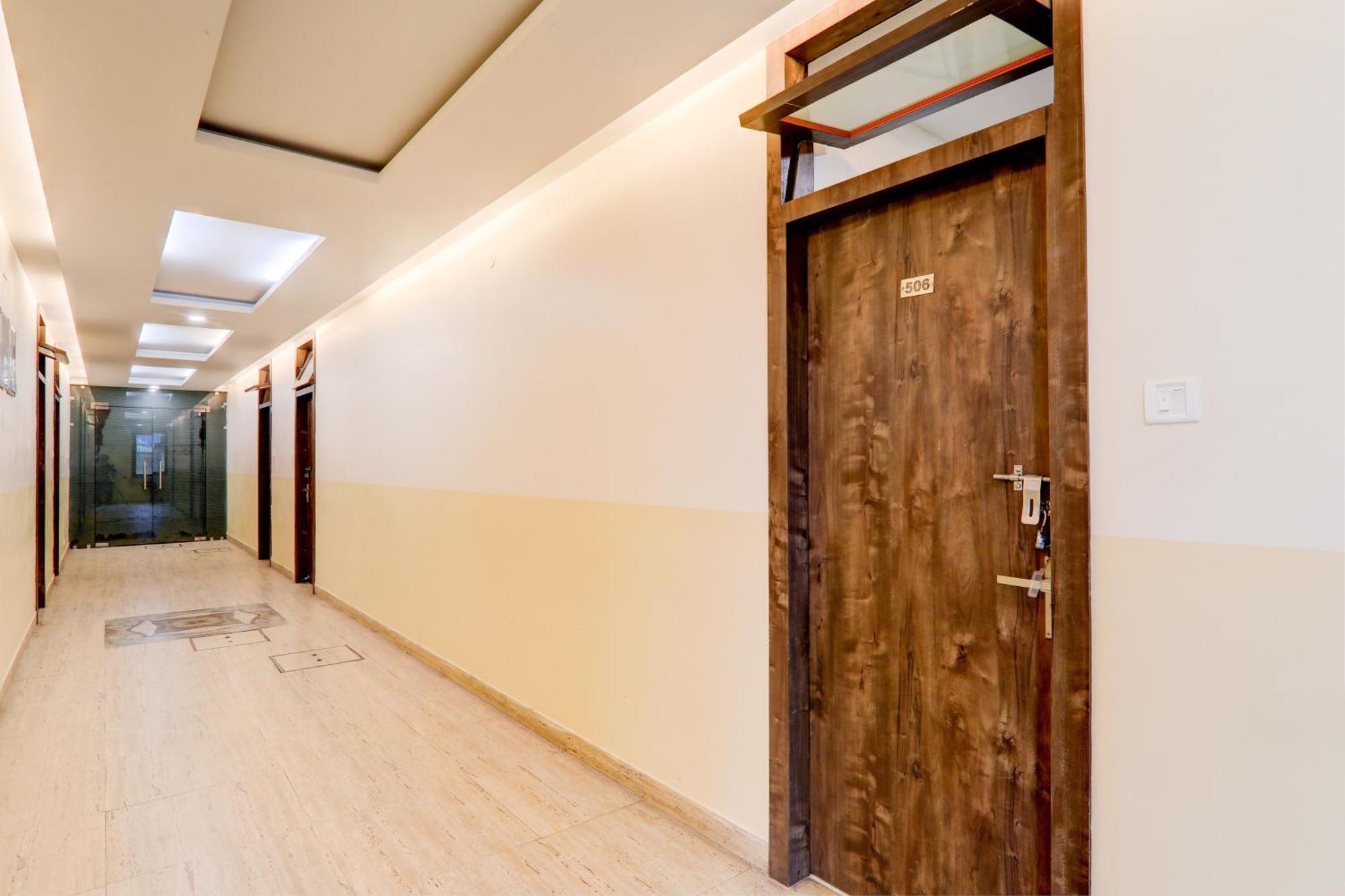 Oyo Hotel Umrao Πάτνα Εξωτερικό φωτογραφία